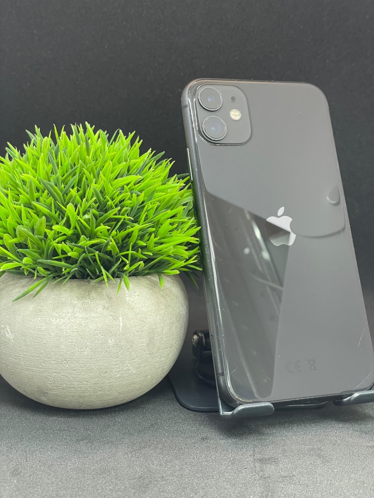Смартфон iPhone 11 64Gb