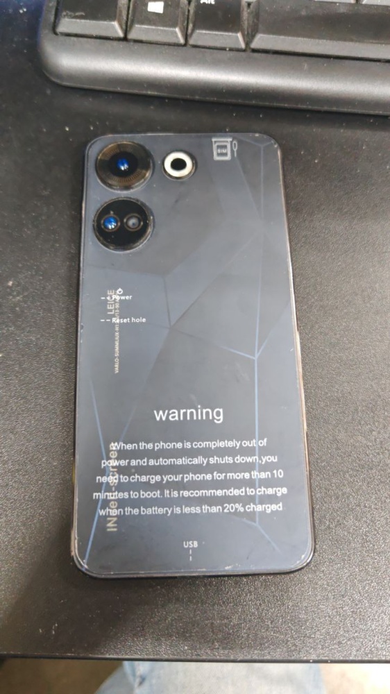 Смартфон Samsung J7 NEO