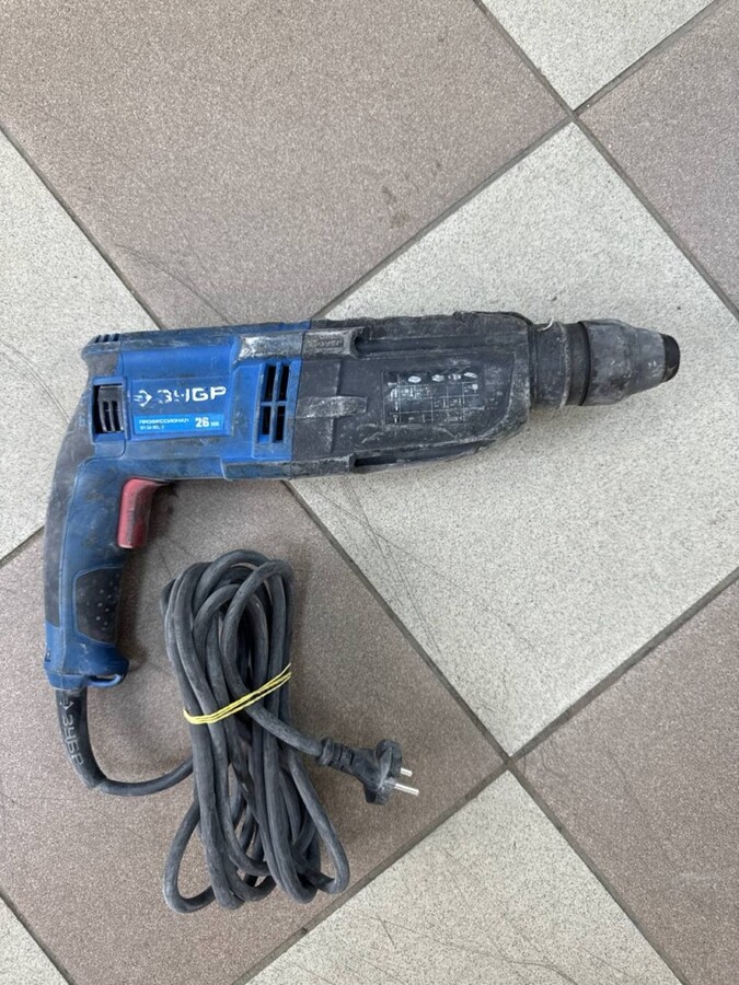 Перфоратор зубр