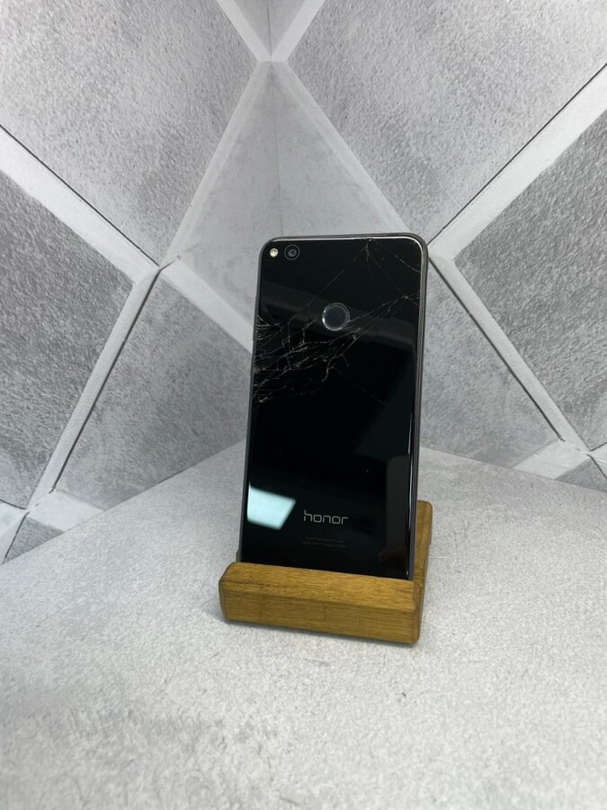 Смартфон Honor 8 Lite 4/32