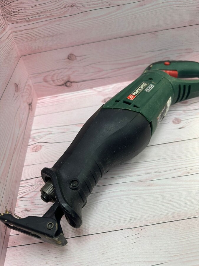 Сабельная пила Parkside PFS 710 A1