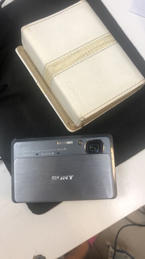 Фотоаппарат Sony Cyber-shot