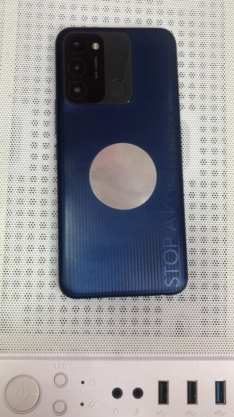 Мобильный телефон Tecno spark go