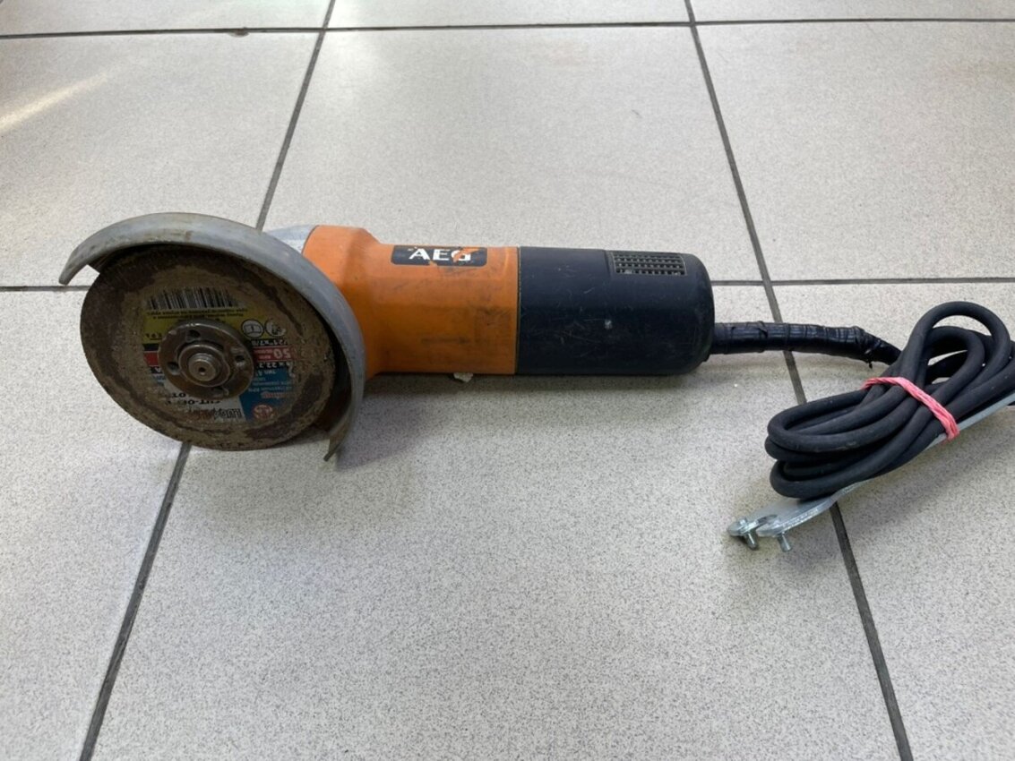 УШМ (Болгарка) AEG