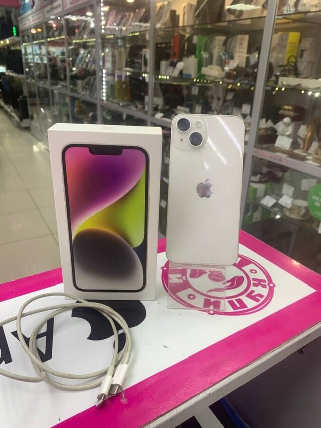 Смартфон iPhone 14 128 GB