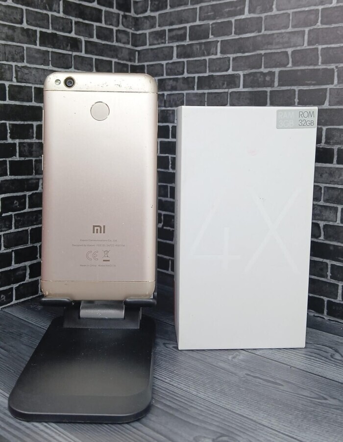 Смартфон Xiaomi Redmi 4X 3\32 Гб