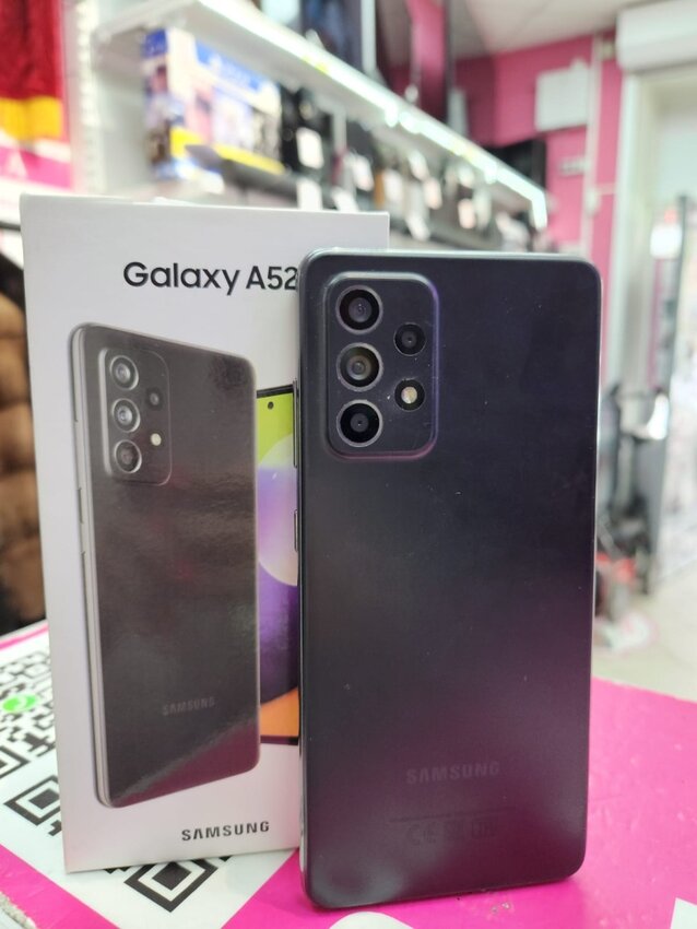 Смартфон Samsung A52 4/128