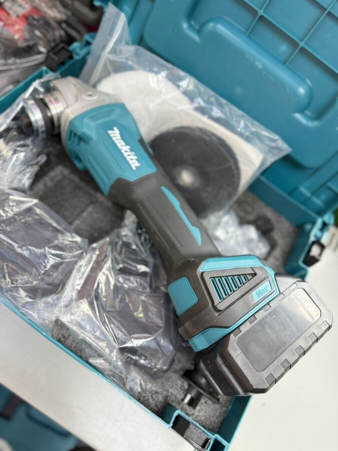 УШМ (Болгарка) Makita АКБ