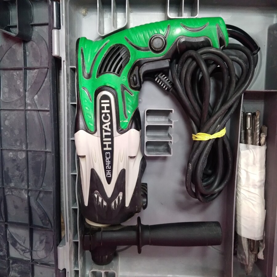 Перфоратор hitachi