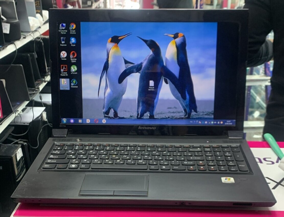 Ноутбук Lenovo B570e Celeron B800 1.5 GHz