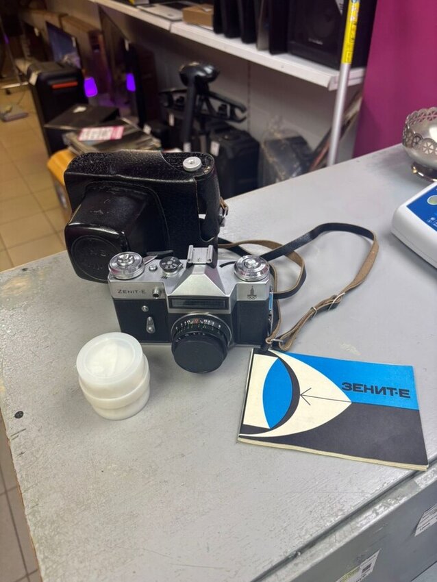 Фотоаппарат Зенит-E Московская Олимпиада