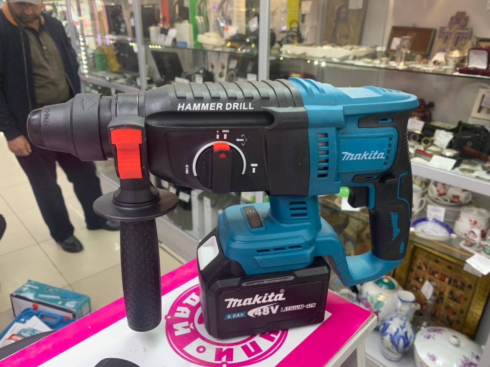 Перфоратор Makita 48v