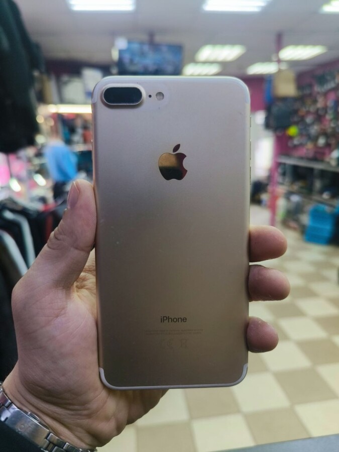 Смартфон iPhone 7+ 128Gb