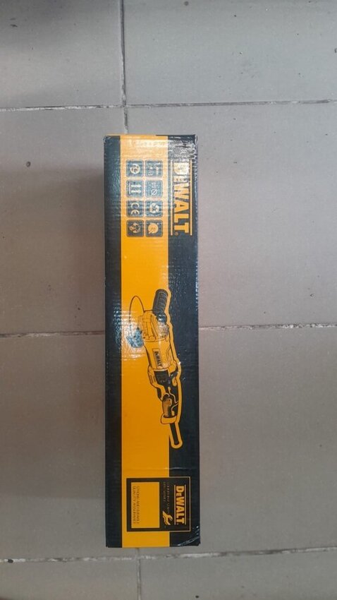 УШМ (Болгарка) DeWALT