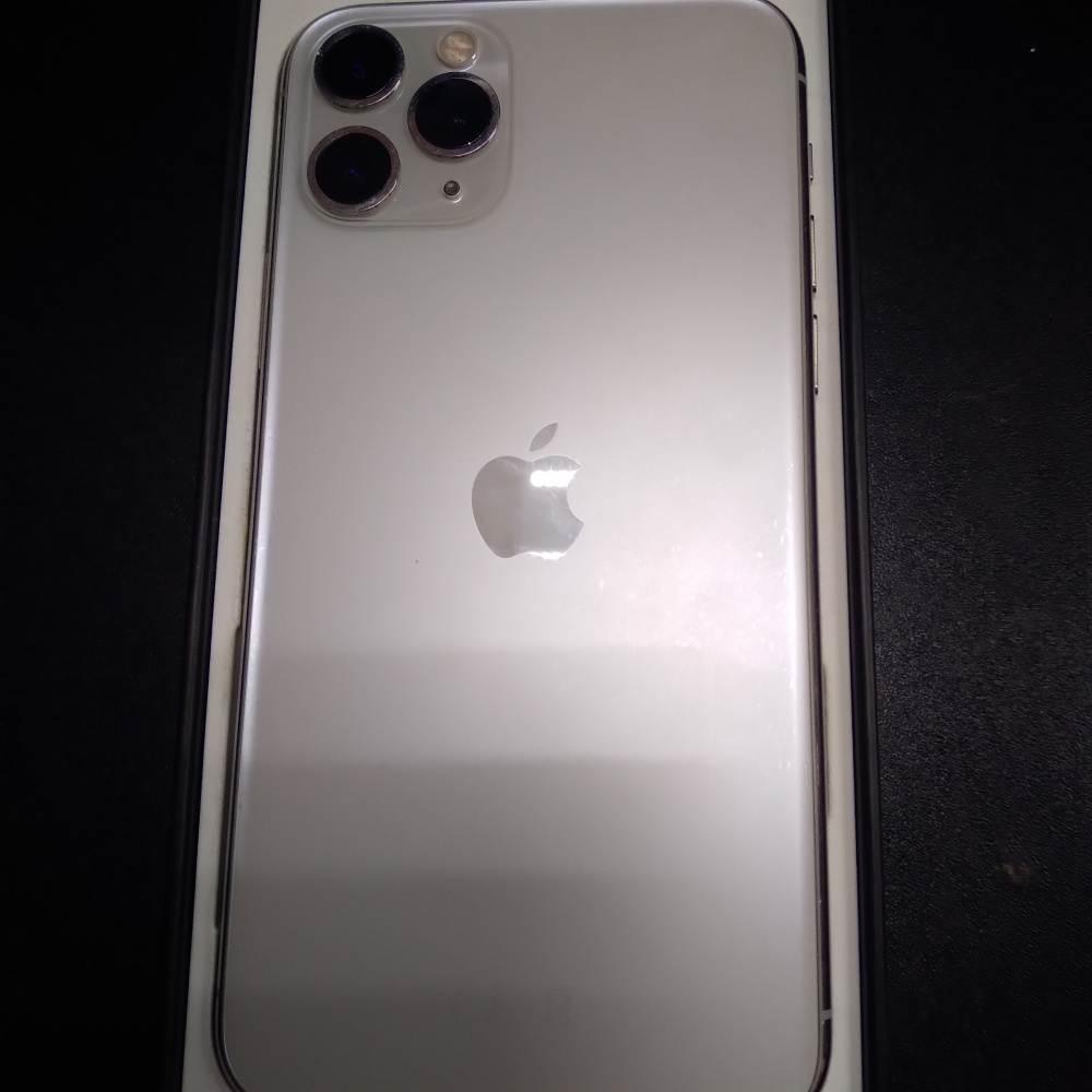 Смартфон iPhone 11 PRO 64 Gb