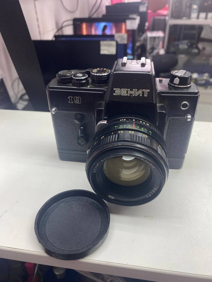 Фотоаппарат Зенит 19