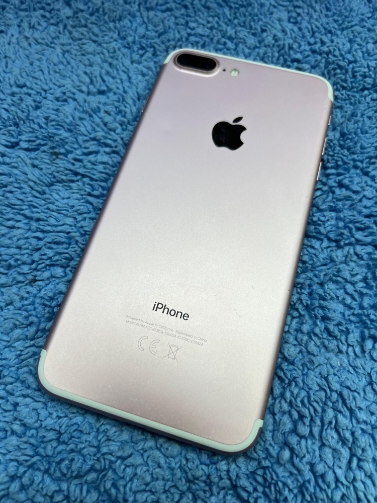 Смартфон iPhone 7+ 32Gb