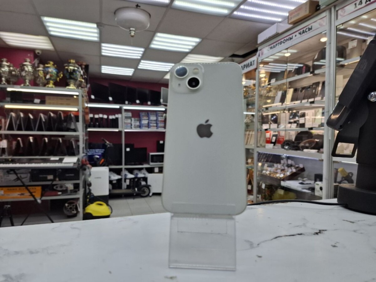 Смартфон iPhone 13 128 Gb