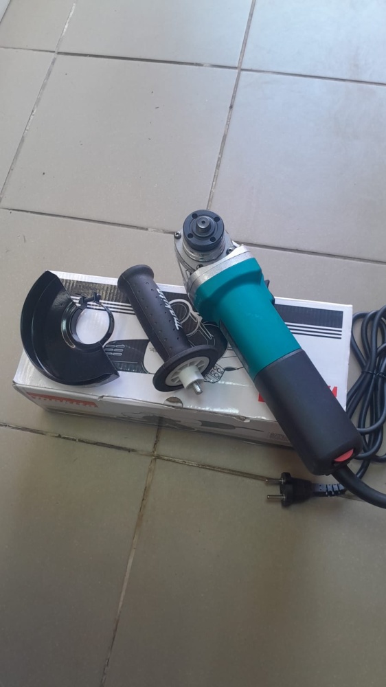 УШМ (Болгарка) makita
