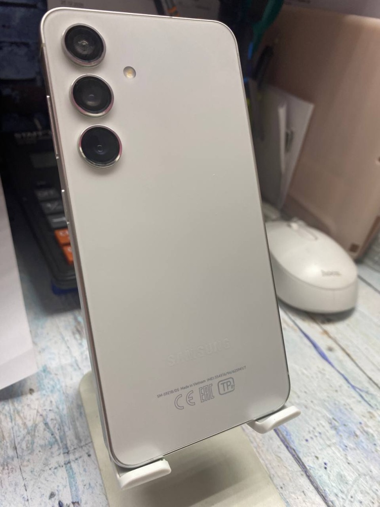 Смартфон Samsung S24 128гб