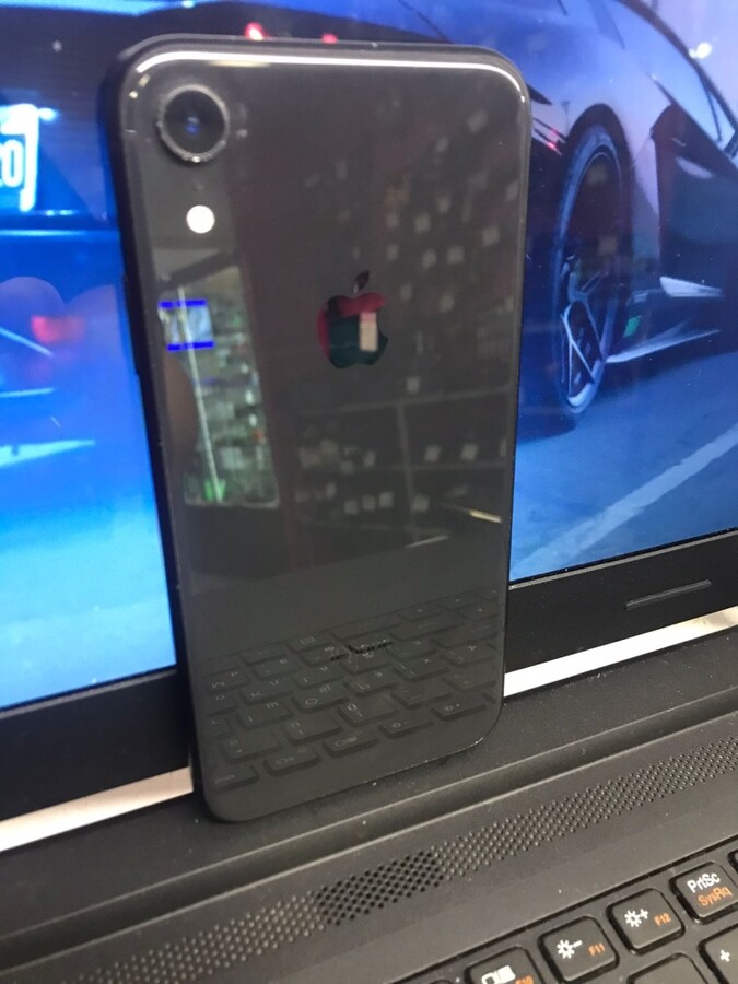 Смартфон iPhone XR 64 Gb