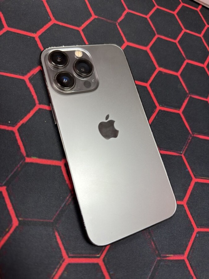 Смартфон iPhone 13 PRO 256 GB