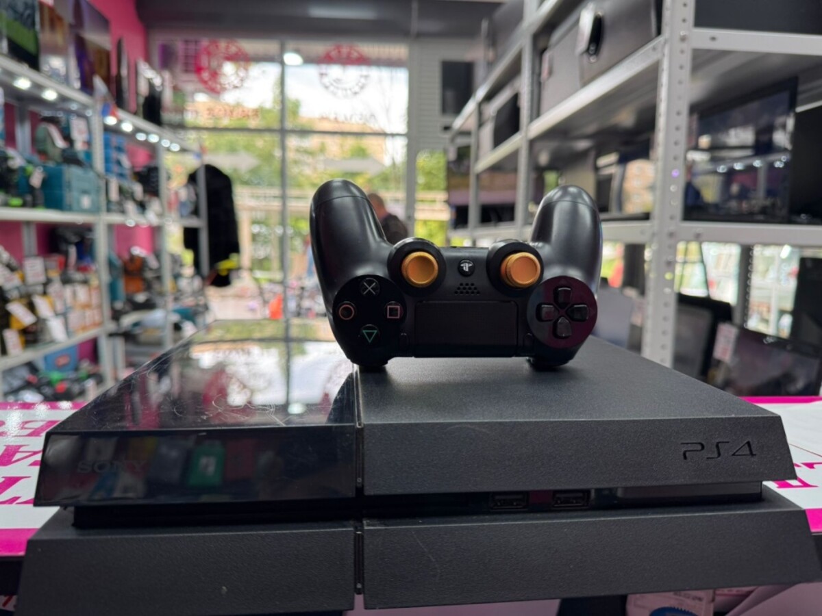 Игровая приставка Sony PlayStation 4 fat 500гб