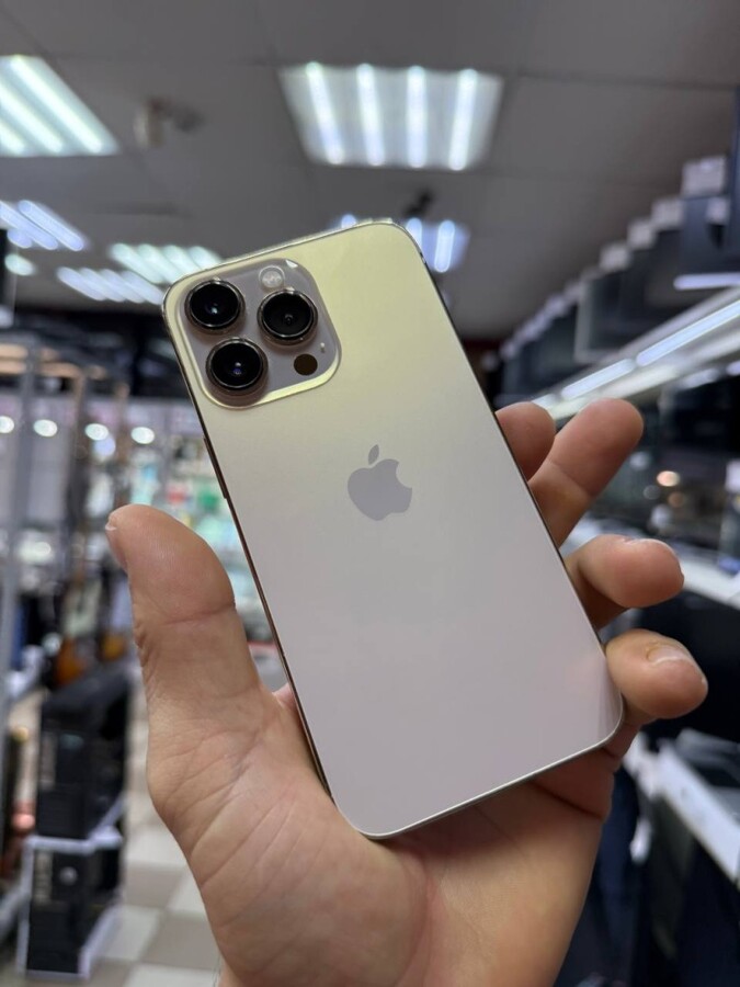 Смартфон iPhone 13 PRO 256 GB