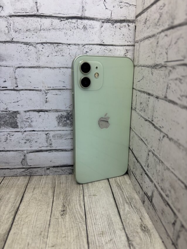 Смартфон iPhone 12 64 Gb