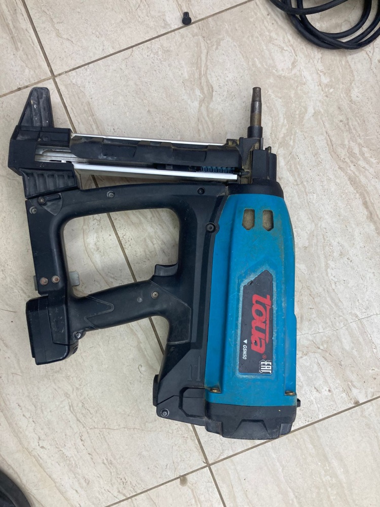 Строительный пистолет Toua gsn50