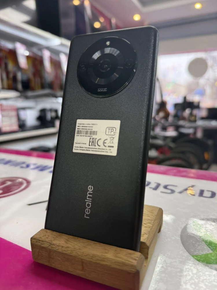 Смартфон Realme 11 PRO 8/128