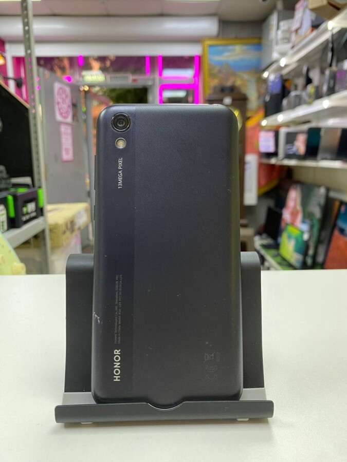 Смартфон Honor 8S 32