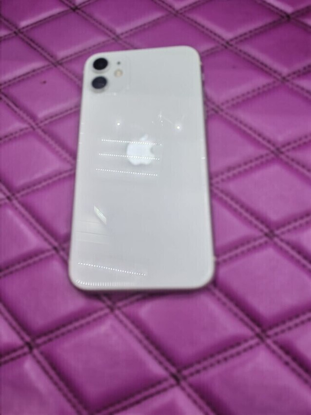 Смартфон iPhone 11 128 Gb