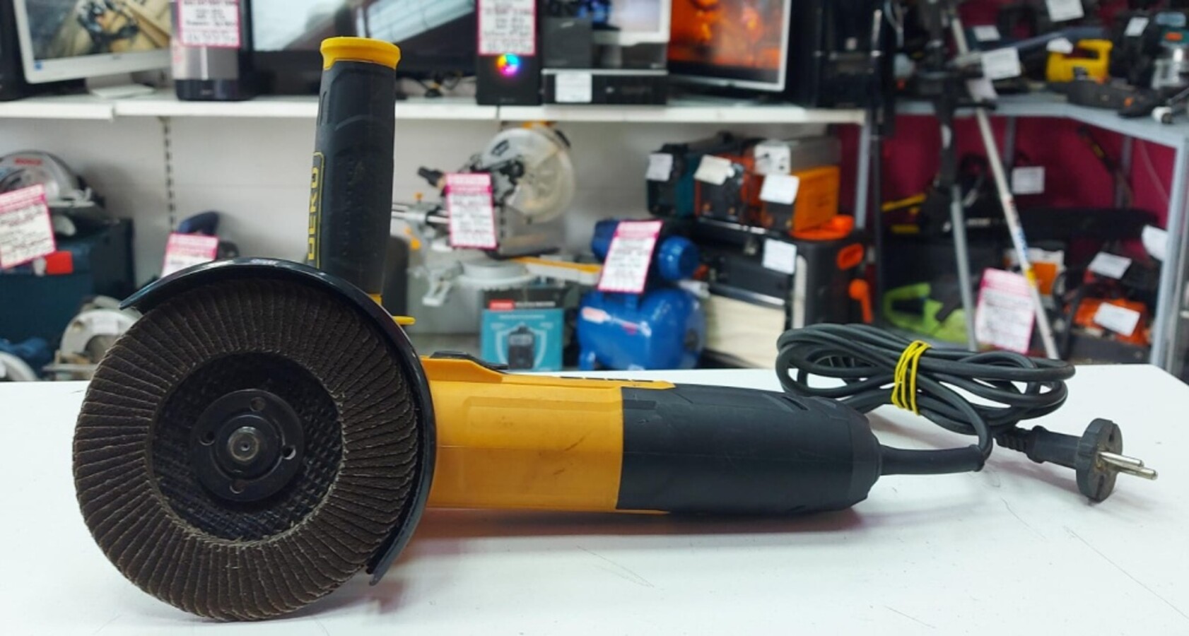 Болгарка Deko DKAG750