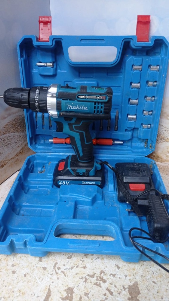 Шуруповерт Makita 48V Б\У