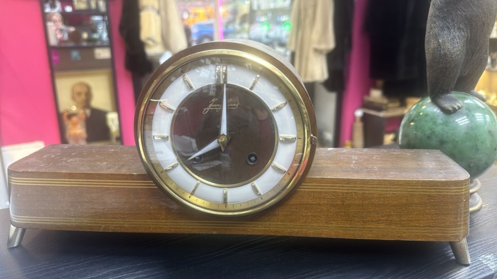 Настольные часы JUNGHANS