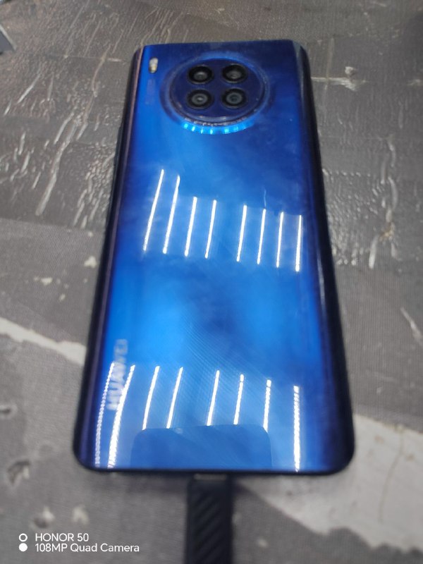 Смартфон Huawei Nova 8i